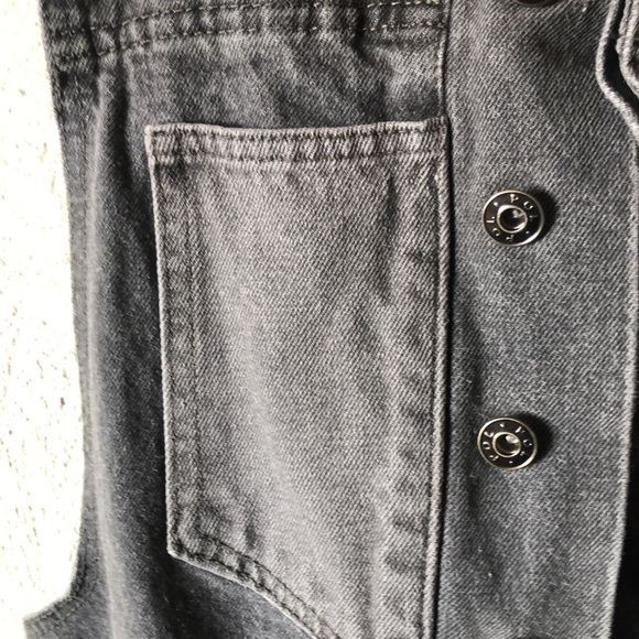Gray cactus 🌵 overalls with front pocket panels; hidden buttons are intact. - Picture 15 of 16
